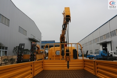 南安隨車(chē)吊采購(gòu)指南 渠道、選擇與注意事項(xiàng)